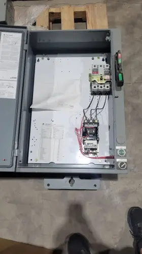 1233x-bnb-a1h-41 Allen-bradley 10hp 480v Combination Starter. Nema 3r