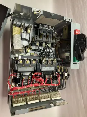 2106b-cdb-6p-25r-44-90 Allen Bradley Allen-bradley 2106b Size 2 Mcc 20 Inch Reversing Starter Feeder Bucket
