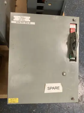 2107b-cdbd-21-44ca Allen Bradley Allen-bradley 2107b Size 1 Mcc 20 Inch Reversing Starter Feeder Bucket