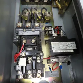 512-bjb-6xp-24r Allen Bradley Size 1 Combination Starter Disconnect 600v 10hp #3