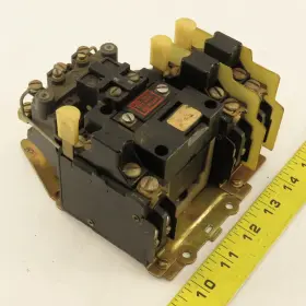 709-a0d103 Allen Bradley 600v 5hp Contactor Size Starter 120v Coil #3