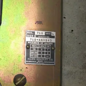 712-aah243 Allen Bradley Size Combination Starter 1-5hp 120-600v 208v Coil With Disconnect #2
