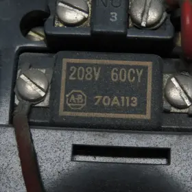 712-aah243 Allen Bradley Size Combination Starter 1-5hp 120-600v 208v Coil With Disconnect #3
