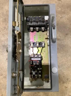 712-bjb242 Allen-bradley Combination Motor Starter Size #06t3 Co #2