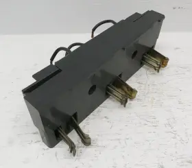 Allen Bradley 721749843290 2100 Centerline 30a Mcc Bucket Stab Assembly 10 Awg 30 Amp Stabs