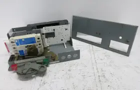 Fdb3015-l Allen Bradley 2100 Centerline 15a Breaker Feeder 6 Inch Mcc Bucket 15 Amp Fdb3015l