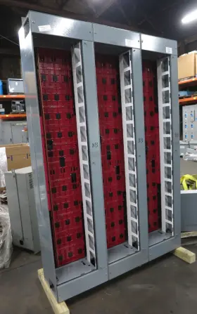 Allen Bradley Yua795095 Centerline 2100 600/300 Amp 3x Mcc Section Motor Control Center Tf