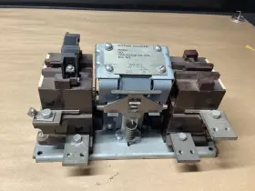 102f107pr6 Cutler Hammer 9560h127a 6-186-2 Starter Contactor 270a #102f107pr6 Co
