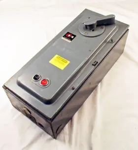 Cutler-hammer 9589 Cutler-hammer Size 2 Combination Motor Starter