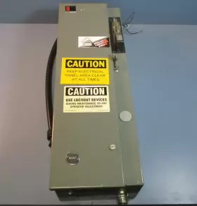 A30cga0 Cutler Hammer A-c Magnetic Combination Starter With Motor Circuit Switch