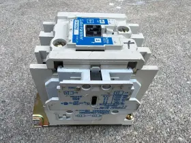 Cn15gn3 Cutler Hammer Eaton Cutler-hammer Industrial Contactor Nema 2 - 45-amp 120v Coil #2