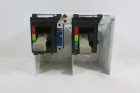 Hfd3030 Cutler Hammer Westinghouse 2100 Dual 30a Breaker 12 Inch Mcc Feeder Bucket 30 Amp #2