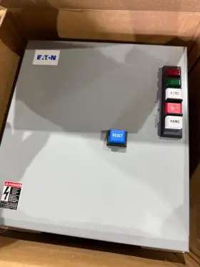 Eaton Ecn0701eka New Size Combination Motor Starter 3 Phase 208v Coil Enclosure