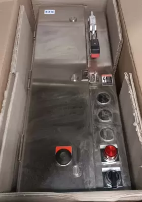 Ecn1604ajb Eaton New Size 1 Combination Motor Starter Ss 4x Fusible 27a An16dn0 Ecn1604ajb Eaton New Size 1 Combination Motor Starter Ss 4x Fusible 27a An16dn0