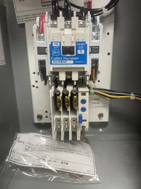 Ecn1801bka Eaton Cutler-hammer Freedom Nema Size 1 Combination Starter With Disconnect And Cpt #3