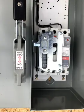 Ecn22211aad Eaton Ecn2412cbd Size 1 Combination Starter 15a Brkr 120v Coil Type 3r Ecn22211aad/r63c #3