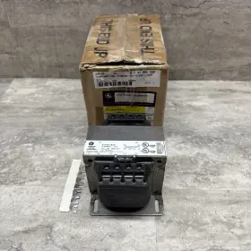 9t58k2828 Ge Core And Coil Control Transformer. .300 Kva Primary 600v Sec 120/240
