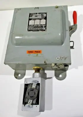 Tr72421sn Ge General Electric Heavy Duty Disconnect Switch 30a 240v 5-3ph