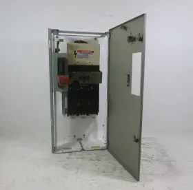 General Electric Tb43f Ge 8000 200a Tri-break Breaker 30 Inch Mcc Feeder Bucket 200 Amp