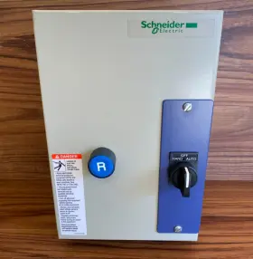 Schneider Electric 35458270-00 Magnetic Starter Hand Off Auto Single Phase 1/2 2