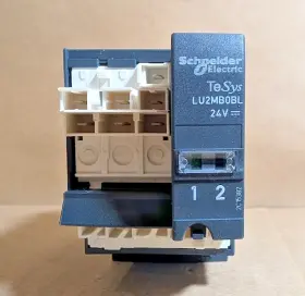 Schneider Electric Lu2mb0bl Reversing Block Tesys Ultra 38a 24v Coil New Nb