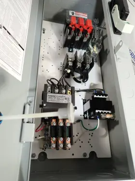 Siemens 17cp92bf1191 Size Fusible Indoor Nema 1 Combination Starter With Cpt