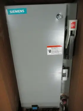 17cp92bf81 Siemens Non-fusible Size Combination 120v Coil 18a 600v New Surplus