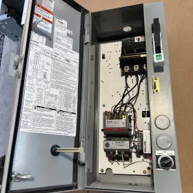 Siemens 17dsf92nf10 Nema Non-fused Combo Starter 5 Hp 120 V Coil 14cs 32a