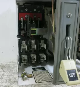 Siemens 450000734796 Tiastar Furrnas System 89 60a Fused Dual Feeder 12 Inch Mcc Bucket 60 Amp #3 Siemens 450000734796 Tiastar Furrnas System 89 60a Fused Dual Feeder 12 Inch Mcc Bucket 60 Amp #3