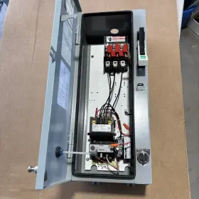 Siemens Ecfb21 Nema Non-fused Combo Motor Starter 5 Hp 120 V Coil 14cs 32a