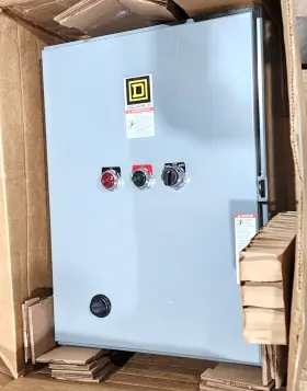 8536sdg1v81 Square D Combo Starter 20 Hp 3 Phase 600v 120v Coil Cpt Transformer Box