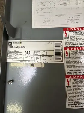 8538sbg33v81cf4p1tx11 Square D Used 30a Fusible Comb Starter 3p 600v #2