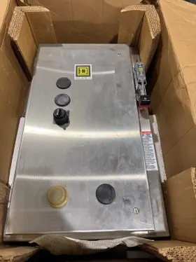 8738scw11v81c14ff4tx1111 Square D Size 1 Combination Motor Starter 120 Coil 3 Phase Stainless Steel Reversing Inch Ak