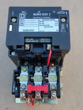 Square D Sdg-1 8536 Nema Size 2 Starter Ser A 25hp 600vac 3ph 110/120v Coil