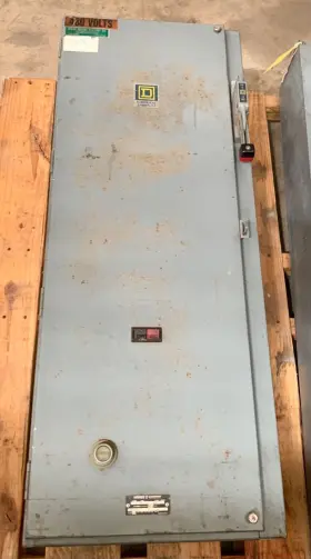 100960 Square D Sfg-11 8538 Combination Starter Nema 4 200a 600v