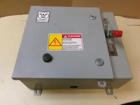 A204h1aaac Westinghouse Motor Starter Enclosure With Fusible Disconnect Switch