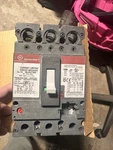 General Electric SELA36AT0030 Molded Case Circuit Breaker 3P 30A 600V-AC. Fixed Price $75.00.