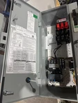 Siemens 17DSE92BF10 Size Motor Starter Combo Lg. Fixed Price $900.00.