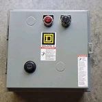 Square 8536SBG1 Enclosed Motor Starter W/ Controls For 2HP 120/240VAC - New. Fixed Price $299.90.