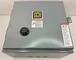New Square D 8736SBG4V02S Nema Size Ac Reversing Magnetic Starter. Fixed Price $299.99.
